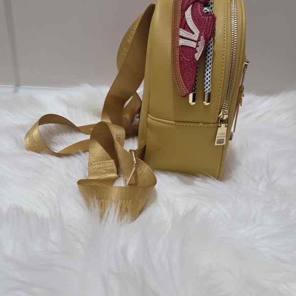 Steve Madden Yellow Backpack With Bag Charms NWT - Picture 3 of 6